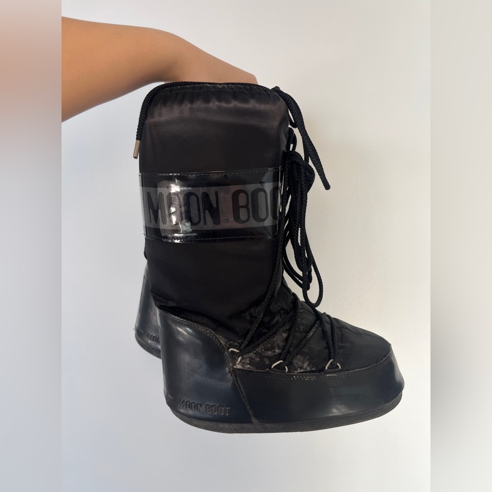 AUTHENTIC TALL MOONBOOTS (Black, 10)